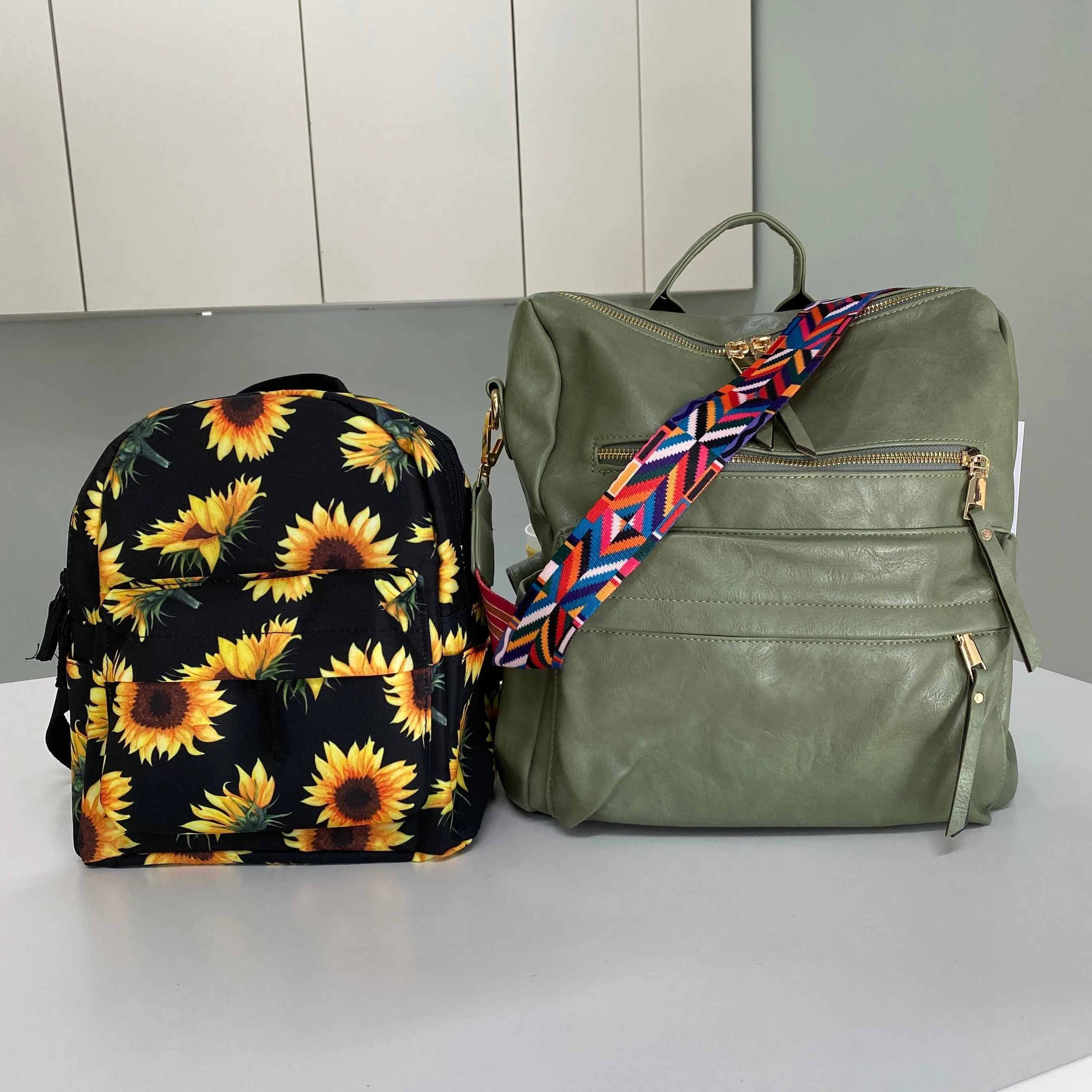 Backpack Sunflower Mini Modern design Black On - Durable materials