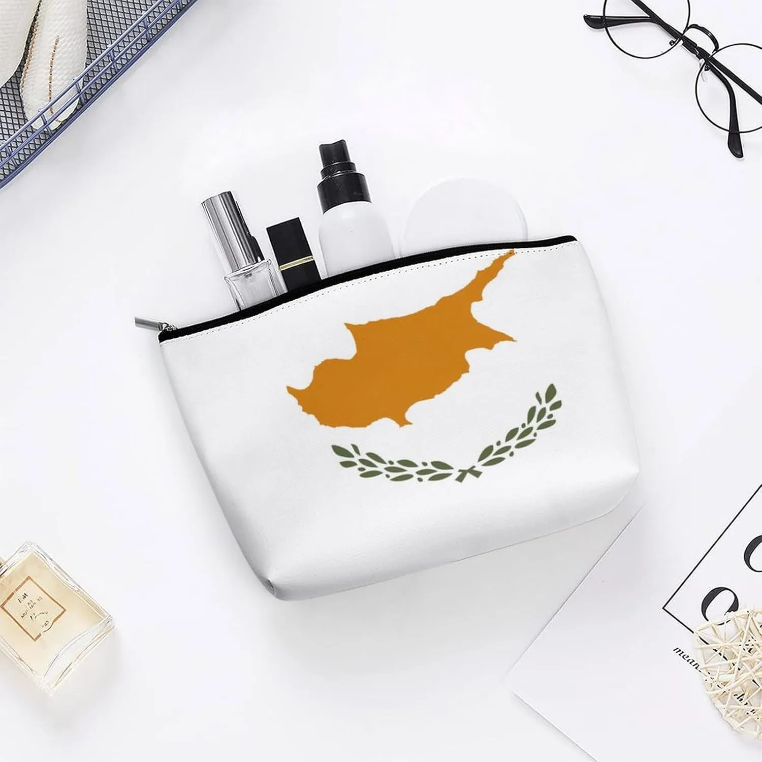 Cyprus Flag Cosmetic Bag Makeup Organizer Travel-Friendly Pouch for Girls Women