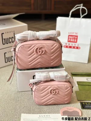 GUCCI Macaron GG Marmont camera bag shoulder bag with Small gucci wooden comb gift