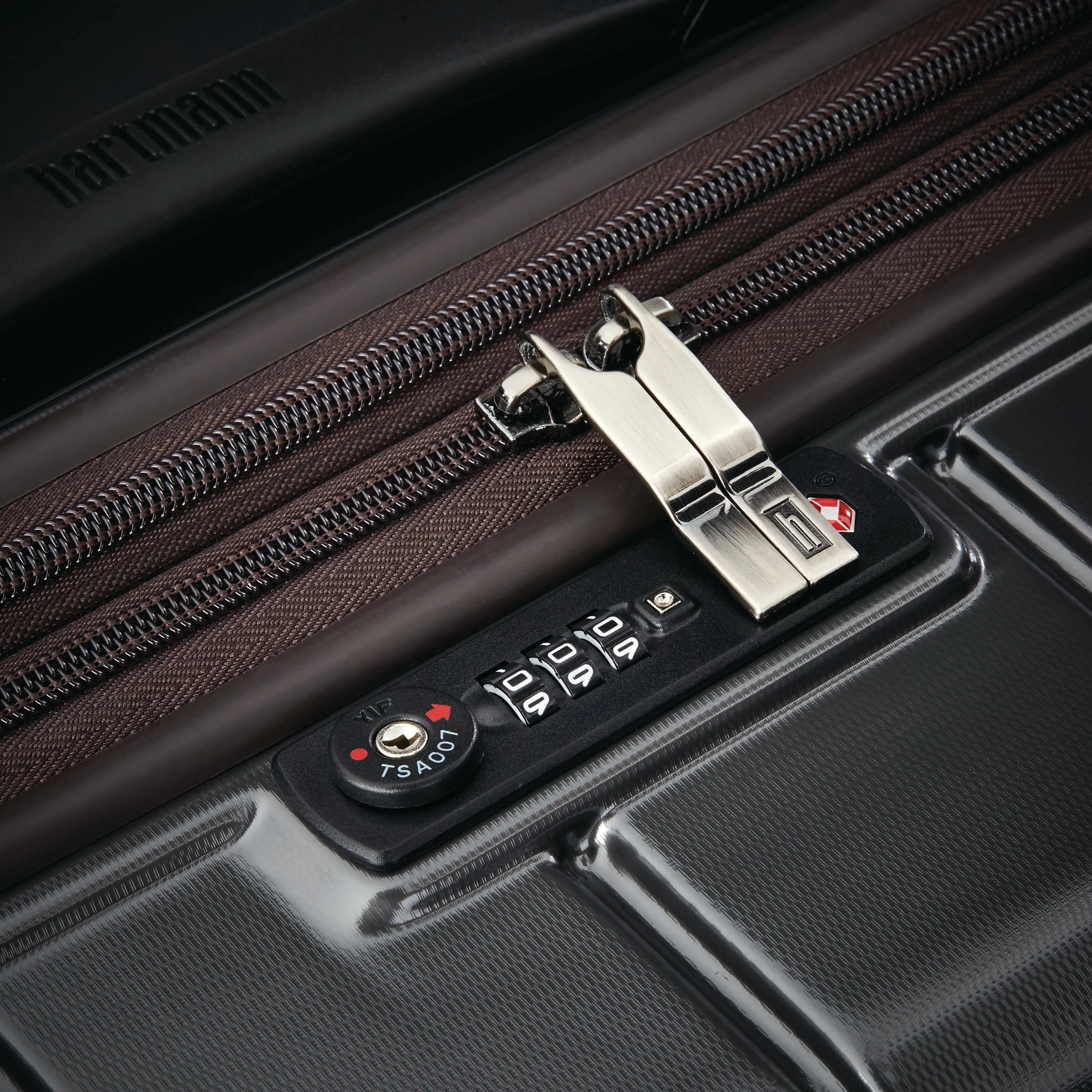 Hartmann Century Hardside Medium Journey Expandable Spinner