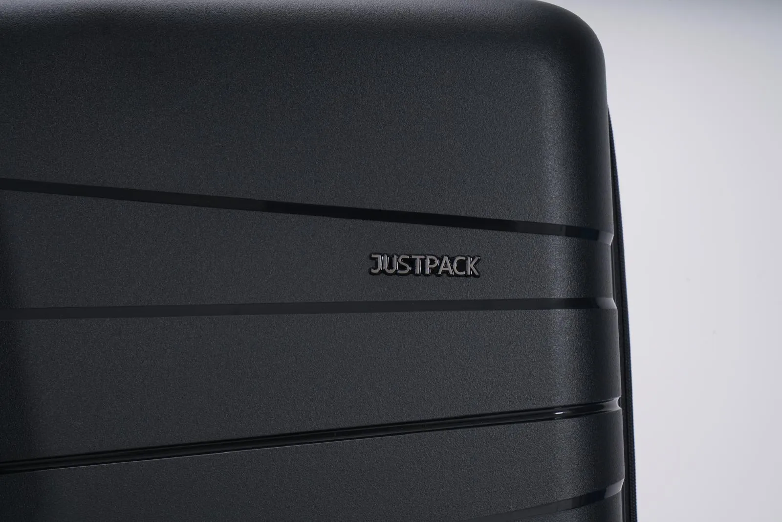 Justpack Pl106-  PP unbreakable 8 wheels 4 Luggage sets - Black