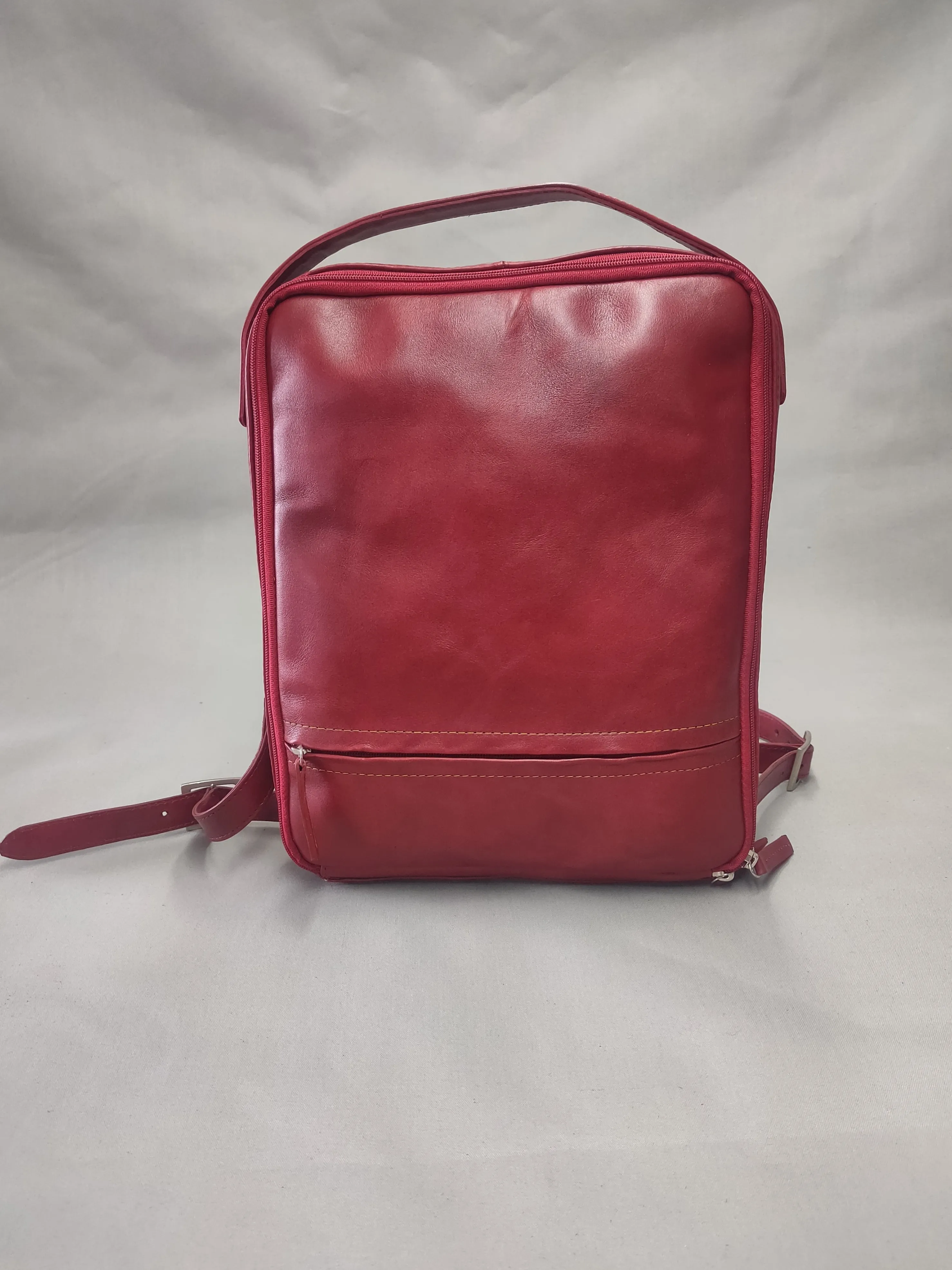 Kristoff backpack vachata red