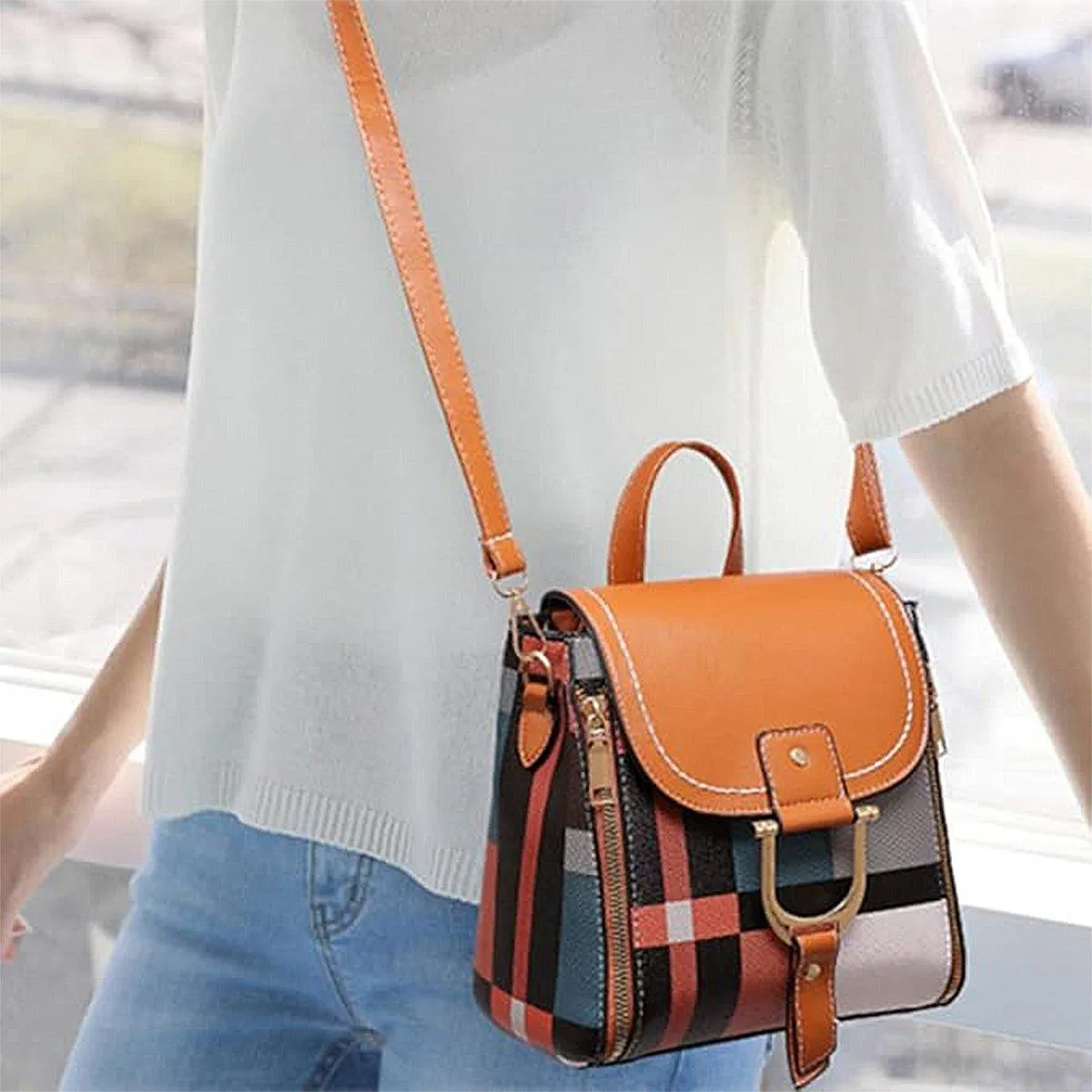 Large Capacity Shoulder Bag Backpack Casual School Bag Travel and Daily Use