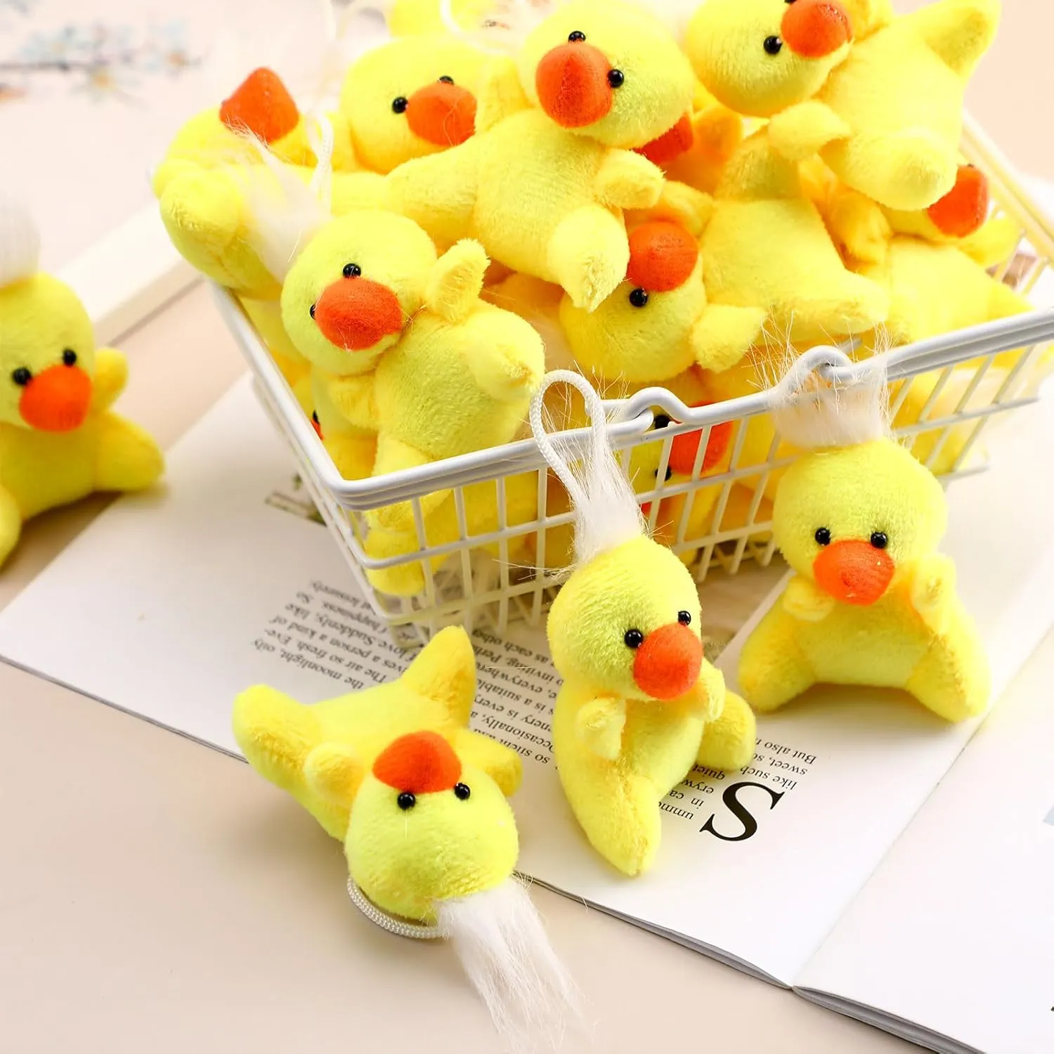 Shappy 50 Pcs Mini Animal Plush Toys Small Stuffed Animals Bulk Cute Tiny Plushies Keychains for Gift Party Carnival Prize(Duck)