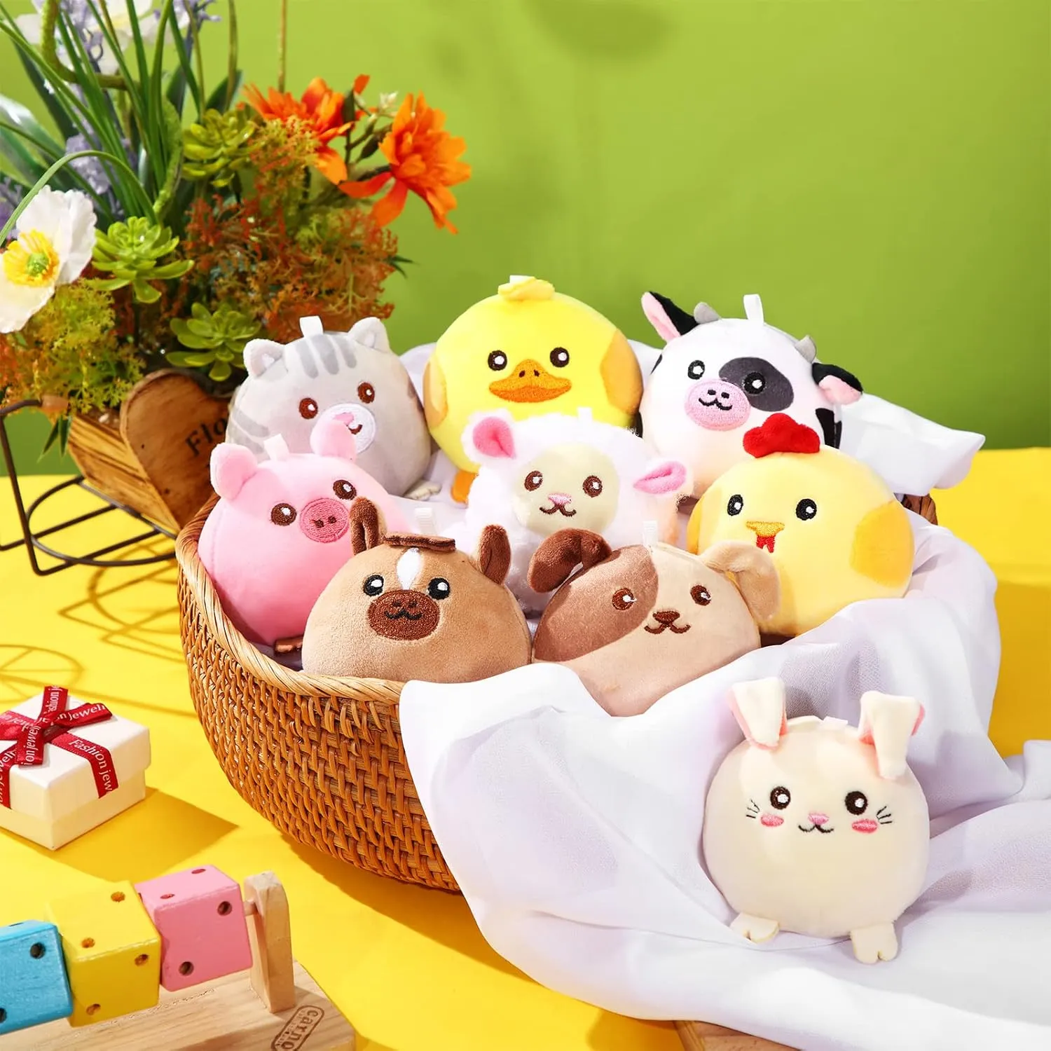 Skylety 9 Pcs Mini Plush Animals Toys Bulk 3.15 Inch Cute Soft Small Stuffed Animal Plush Keychain for Kids Goodie Bag Fillers Birthday Classroom School Prizes Festival Party Favors(Farm Animals)