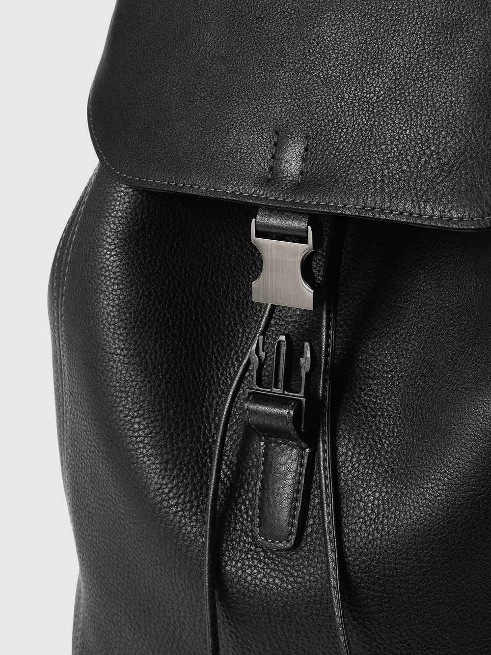 Tone Nume FlapTop Backpack