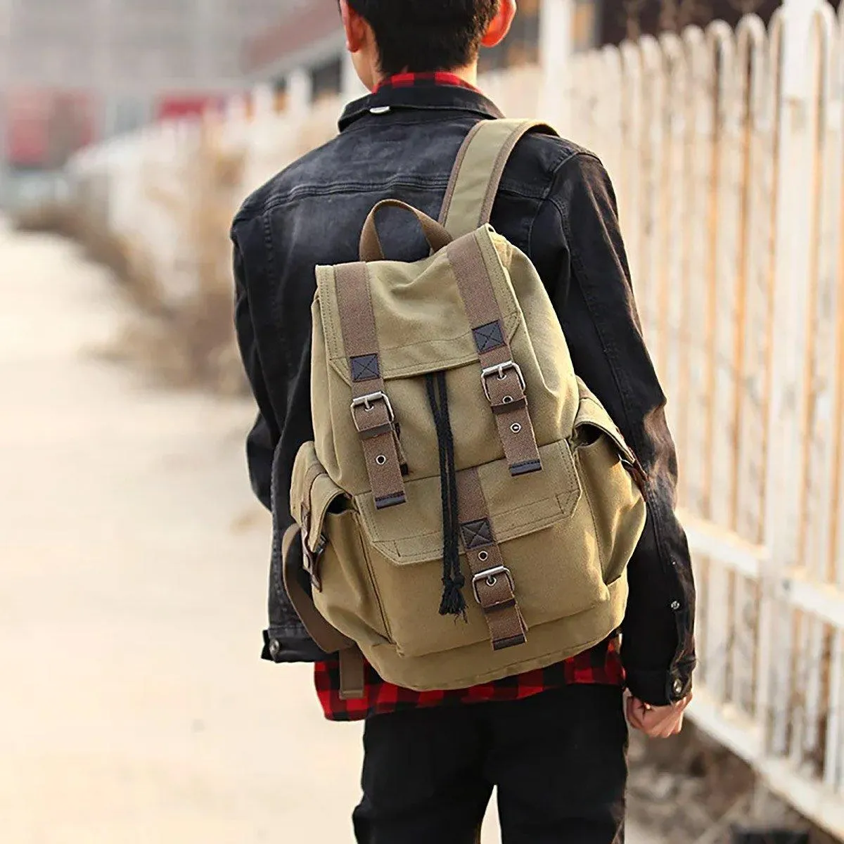 Unisex Retro Rucksack Large Capacity Travel Bag Leisure Backpack Schoolbag