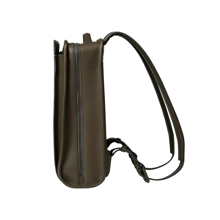 Vainno Medium Square Backpack
