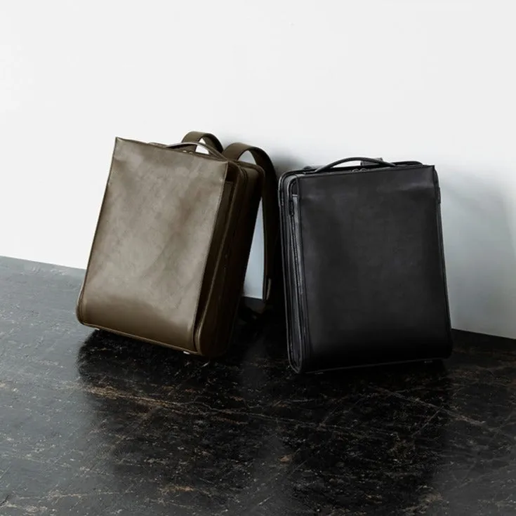 Vainno Medium Square Backpack