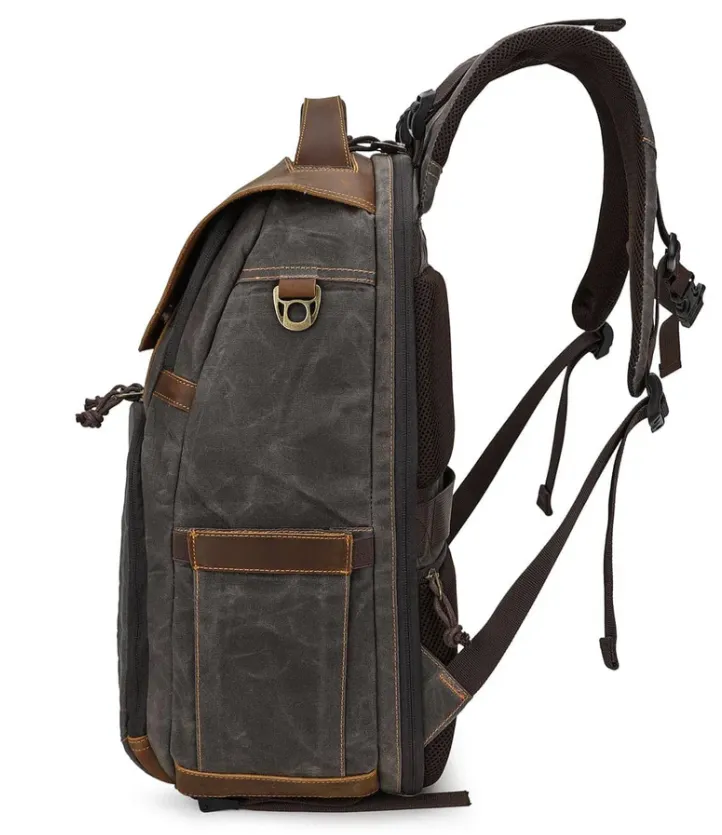 Vintage Camera Backpack | Sierra Nevada