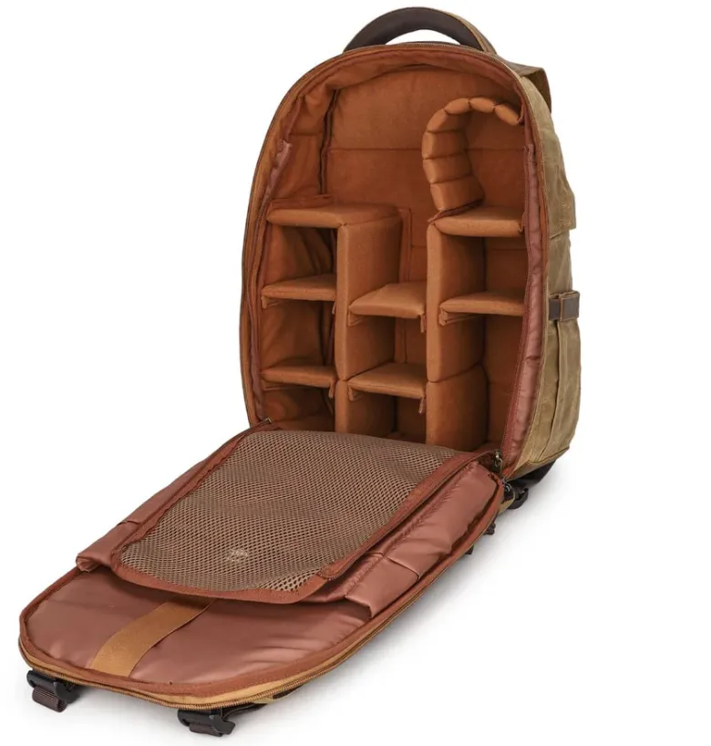 Vintage Camera Backpack | Sierra Nevada