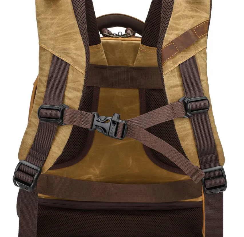Vintage Camera Backpack | Sierra Nevada