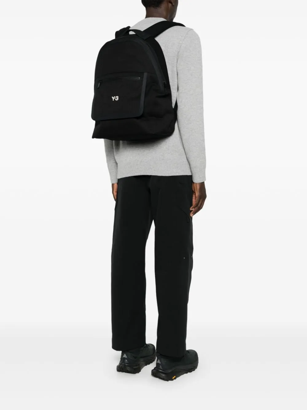 Y 3